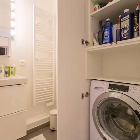 아파트 Centre Promenade Golden Square Terrace 1 Min Walk To The Ac